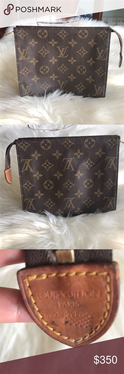 louis vuitton poche monogram.